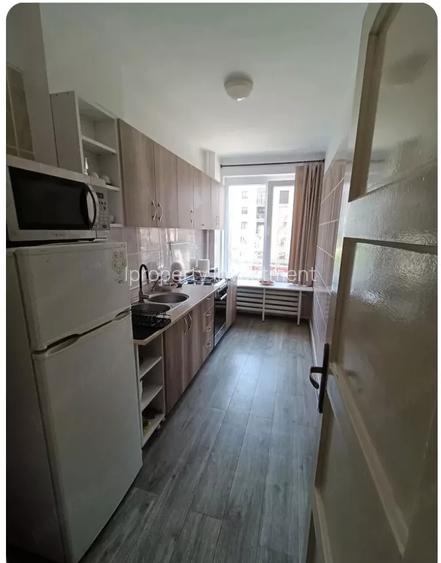 Piata Romana  | 2 Camere | Metrou | AC | Complet Renovat | - 5
