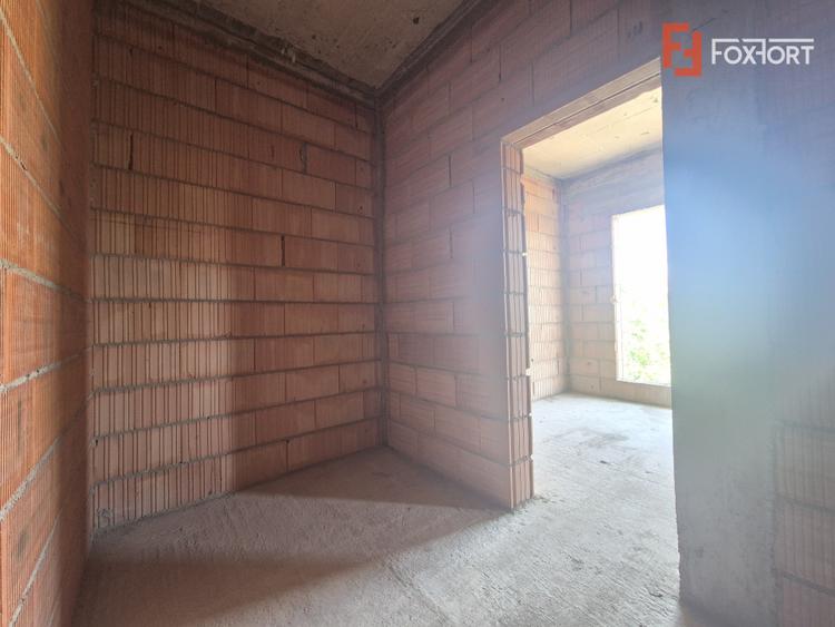 Duplex cu 4 camere de vanzare in localitatea Dumbravita