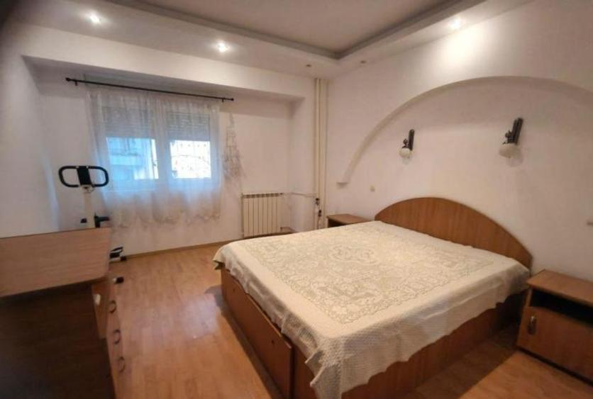 Nerva Traian, MOBILAT MODERN