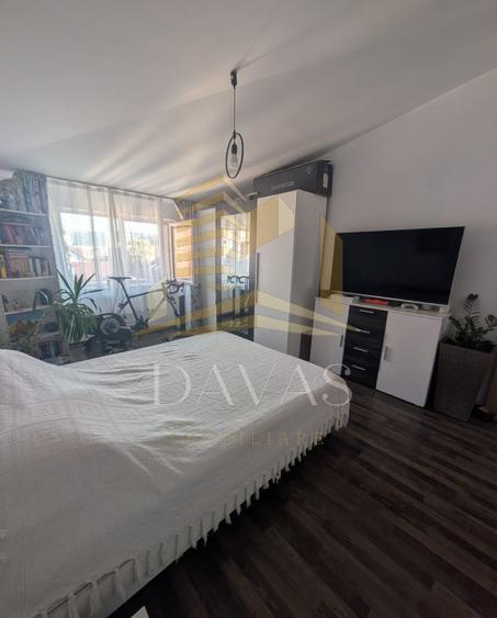 Apartament 2 camere decomandat de vânzare | Intre lacuri | Parcare | OCAZIE
