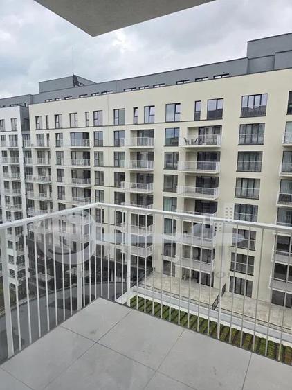 Apartament 2 camere decomandat, 60 mp, Silk District, etaj 9, mobilat, parcare i