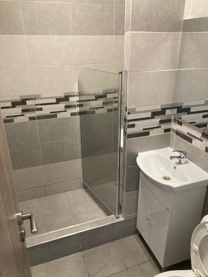 Apartament in Vila Calea Calarasi 132 etaj 1 + mansarda acces curte interioara