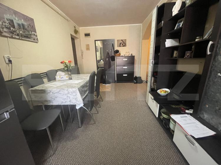 Apartament 2 camere, 50 mp si spatiu la mansarda, zona Dumbrava Nord