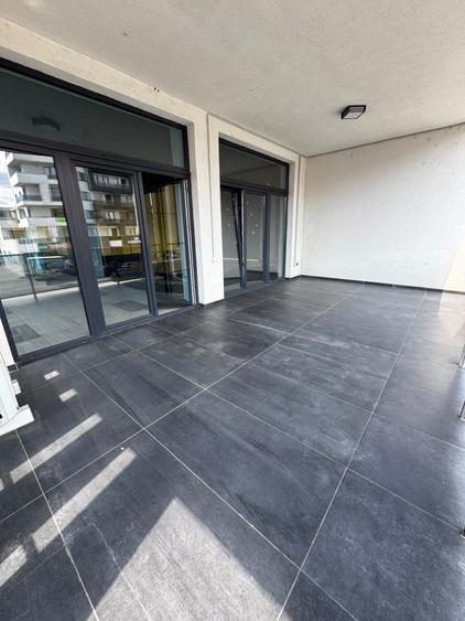 De inchiriat! Spatiu comercial 150mp, vad stradal,parcari,zona Eroilor