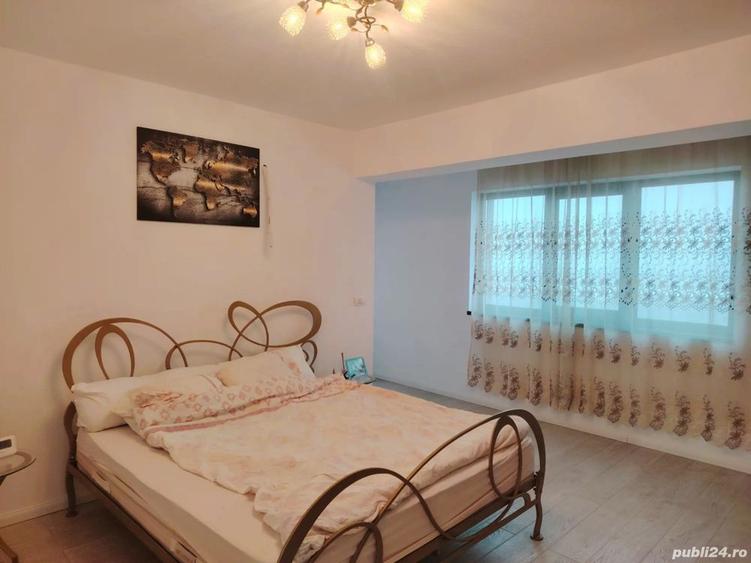 4 camere Casa Presei Libere