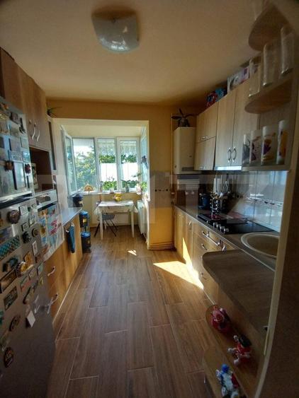 Vanzare apartament cu 2 camere, 64 mp, zona Shopping City