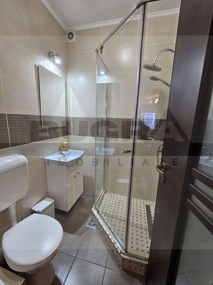 Apartament de 4 camere, 100mp, parcare, zona strazii Buna Ziua