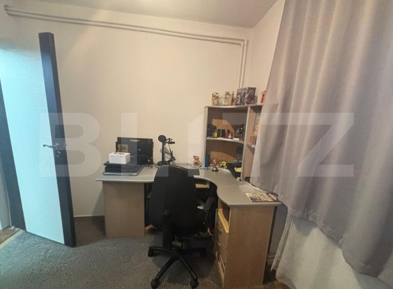 Apartament 3 camere, 65 mp, zona Closca