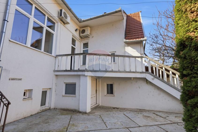 Apartament 4 camere 113 m² utili Piata Catedralei- Alexandru Gavra