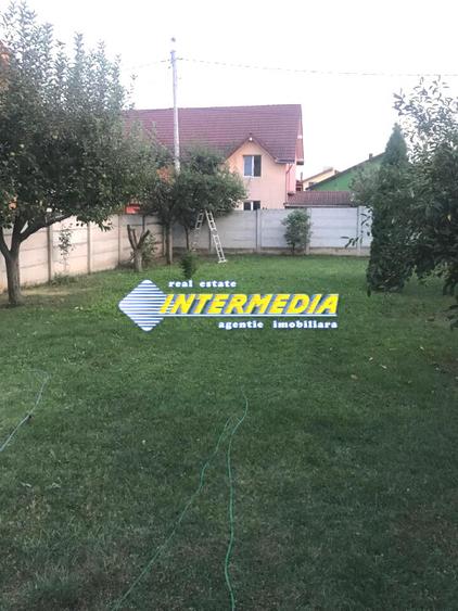 Casa D+P+E vanzare Finisata si 500 mp Teren toate utilitatile strada asfaltata
