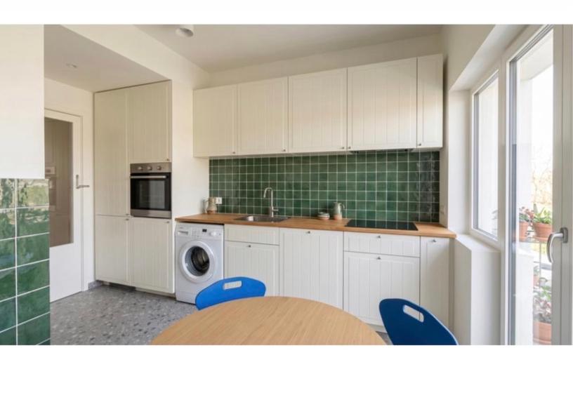Apartament spațios și luminos