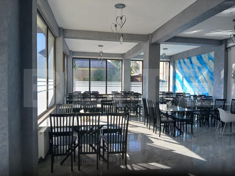 Spatiu comercial de inchiriat, 230 mp,  zona Gura Humorului