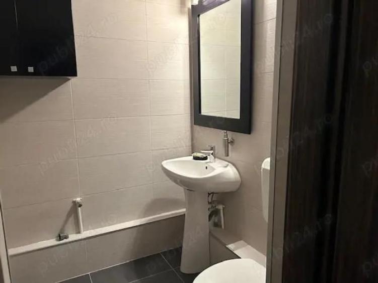 Apartament - 3 camere - decomandat - Berceni
