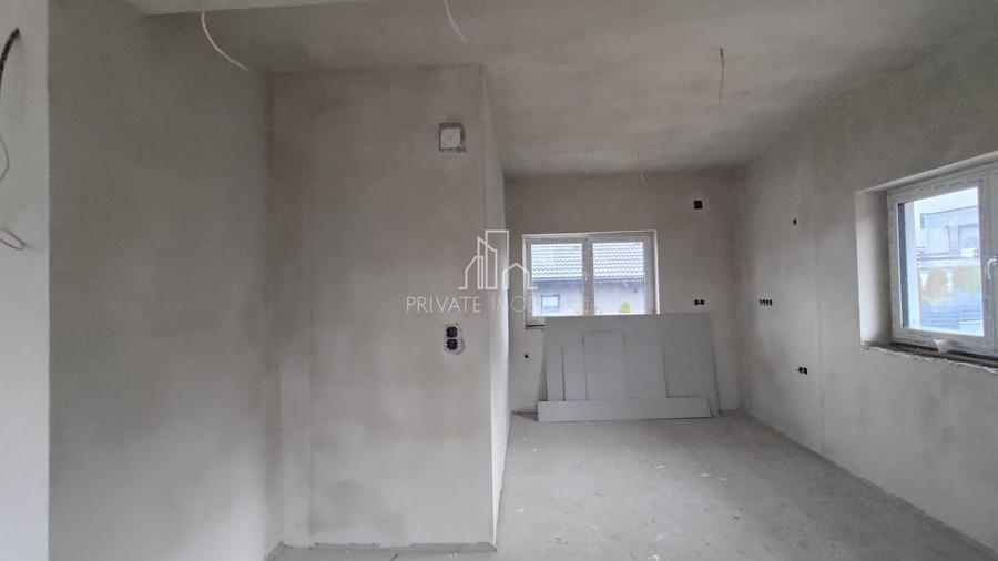 Casa de Vanzare,Noua pe 3 nivele, 4 camere, 3bai, Sancraiu de Mures