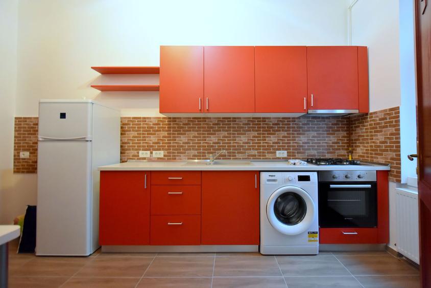 Apartament cu 3 camere in zona Ultracentrala - Piata Victoriei