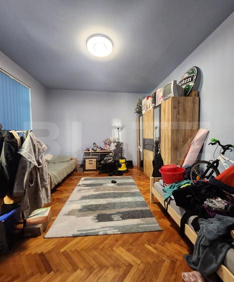 Apartament cu 2 camere, 56 mp, boxa si pod, zona Baritiu, Centru