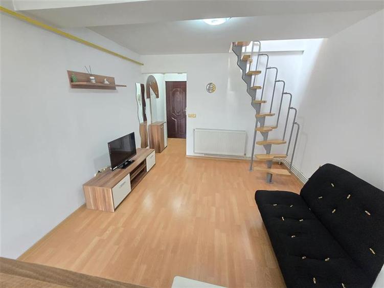 Apartament cu 2 camere, Nicolina (Spitalul de Recuperare)