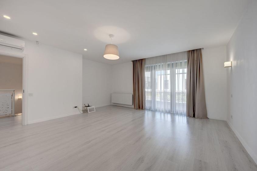 INDIVIDUAL Villa, 4 rooms, 255sqm, Oxford Gardens Pipera!