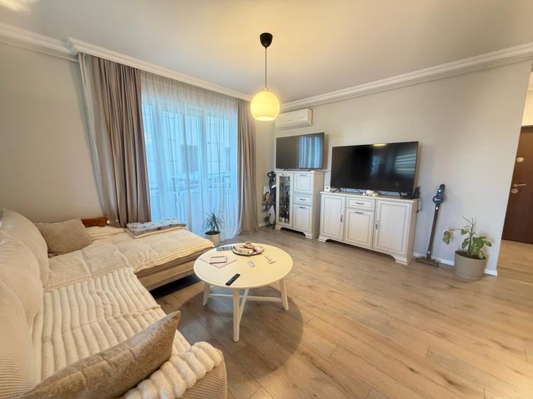 Vând apartament 2 camere Dumbravita 135000