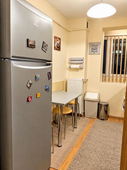 Olimpia-Centrul de Afaceri | 3 Camere | Decomandat | 2 Băi | Centrală Proprie