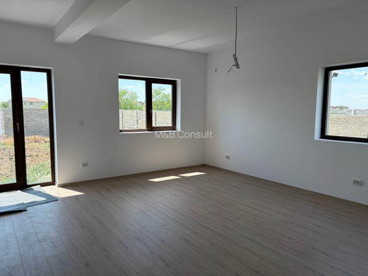 Casa de vânzare in Mosnita- 50m de strada principală - 6