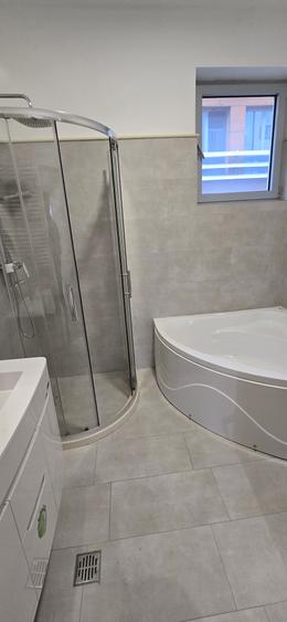 Apartament 4 camere