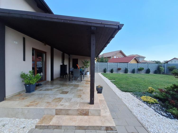 Casa individuala in Giarmata | 4 camere | garaj | 539 mp teren