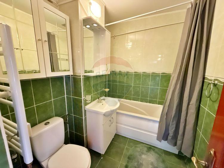 Închiriere apartament 3 camere, Micalaca, Arad