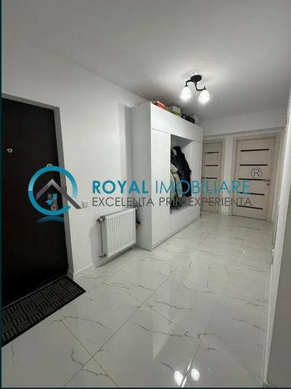 Royal Imobiliare - Vanzare apartament 3 camere zona Mihai Bravu