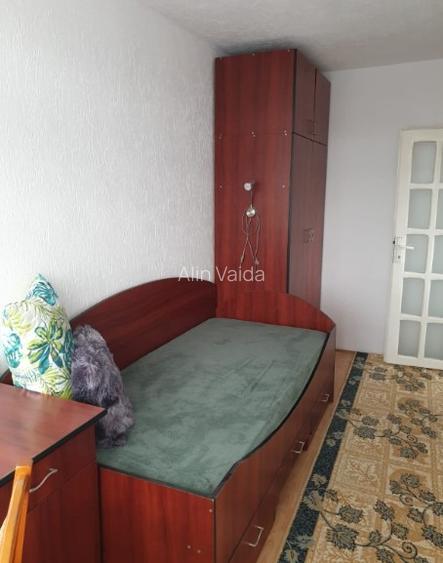 Casă spațioasă cu grădină generoasă – locul ideal pentru familia ta!  - 14