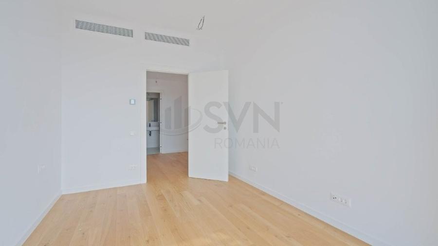 REA1028872 2 camere cu vedere lac Upsite Towers