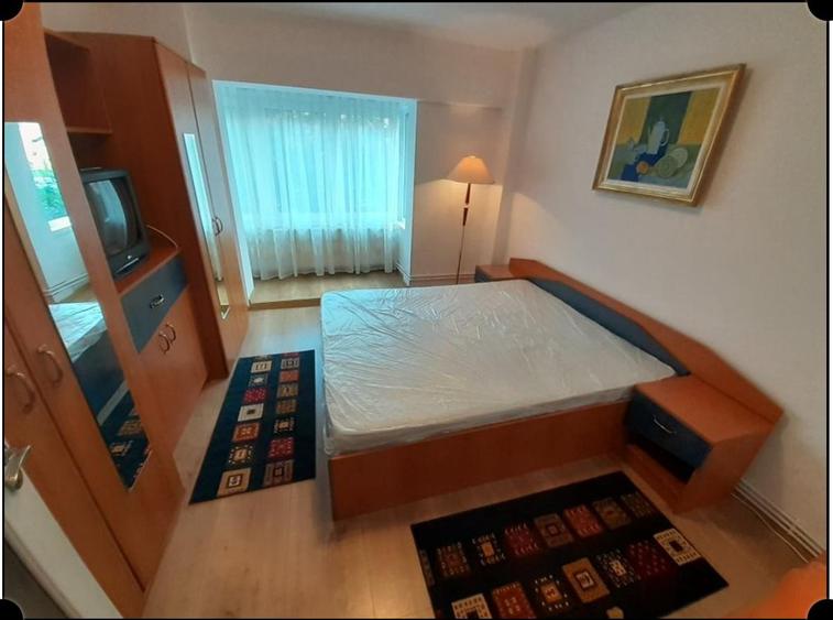 Apartament 2 camere, zona Centrul Civic