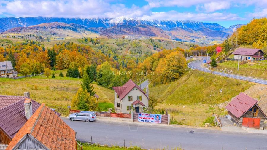 CASA DE VACANTA | 4 camere| de vânzare în FUNDATA, BRAȘOV| COMISION 0% - 52
