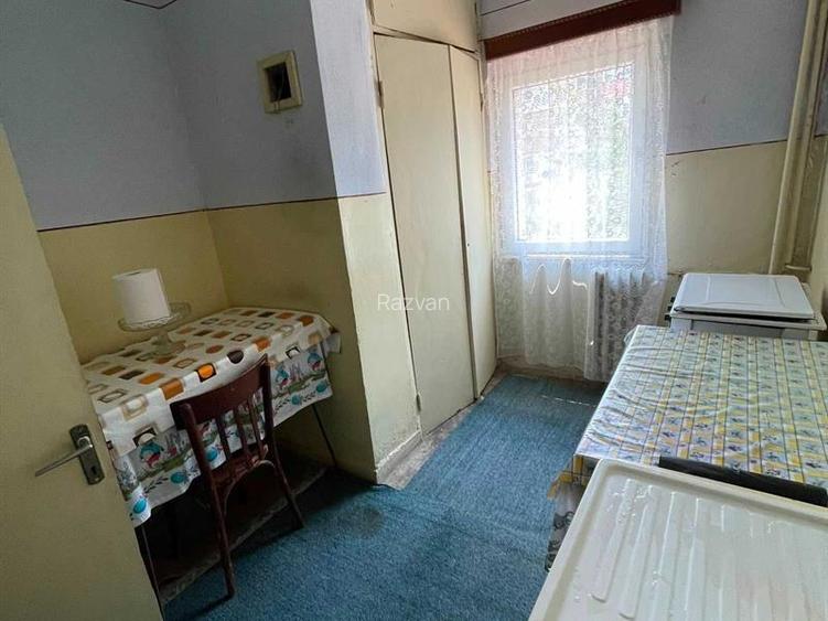 Apartament de vanzare 2 camere, semidecomandat, Calafat, jud. Dolj - 4
