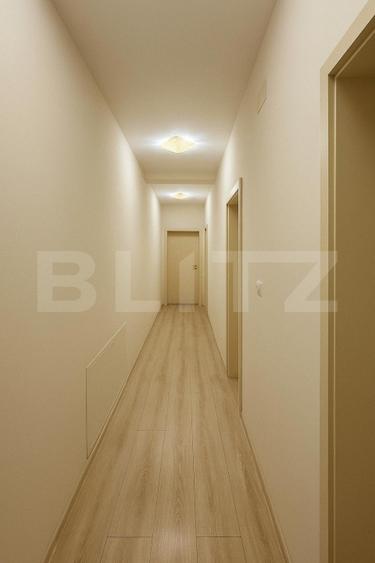 Vilă contemporană cu 5 dormitoare, 5 băi și teren de 920 mp