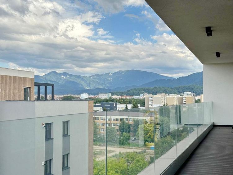 Apartament Premium cu 3 Camere – Vedere Panoramică către munți și oraș