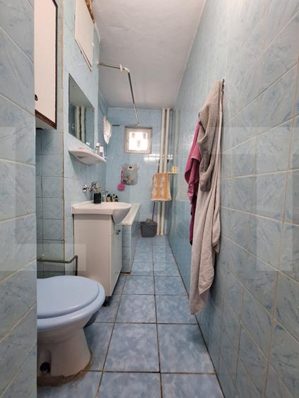 Apartamet de vanzare, cu 3 camere, 46 mp, zona Sagului-SHOPPING CITY