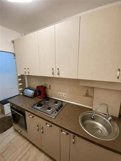 Apartament 2 camere zona Cedonia