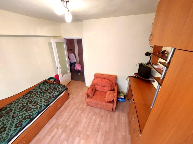 Apartament 2 camere 47mp Bradet Pret 56500eur neg