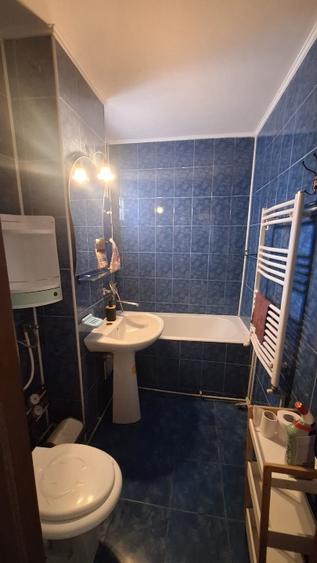 Apartament mobilat, curat