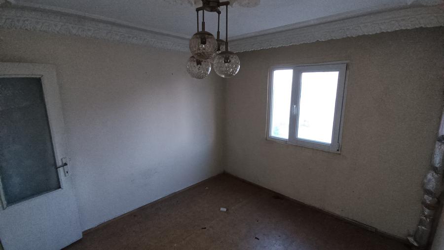 APARTAMENT 2 CAMERE NARCISA BACAU NEGOCIABIL
