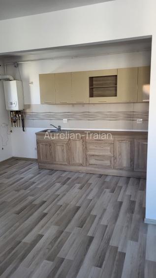 Apartament 2 camere de vanzare - Teilor Residence, Pitesti - 2
