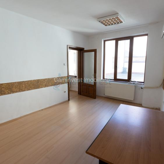Cladire de inchiriat in Oradea, 382 mp cu 3 nivele, multifunctionala - 19