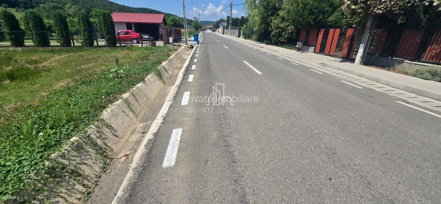 Teren 1 327 Mp Intravilan, Drum Asfaltat/Utilitati, Str De Jos,Corunca - 2