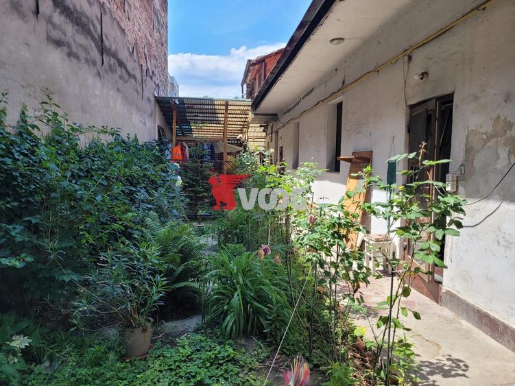 Casă cu 5 Apartamente de Vânzare – Lângă Piața Traian