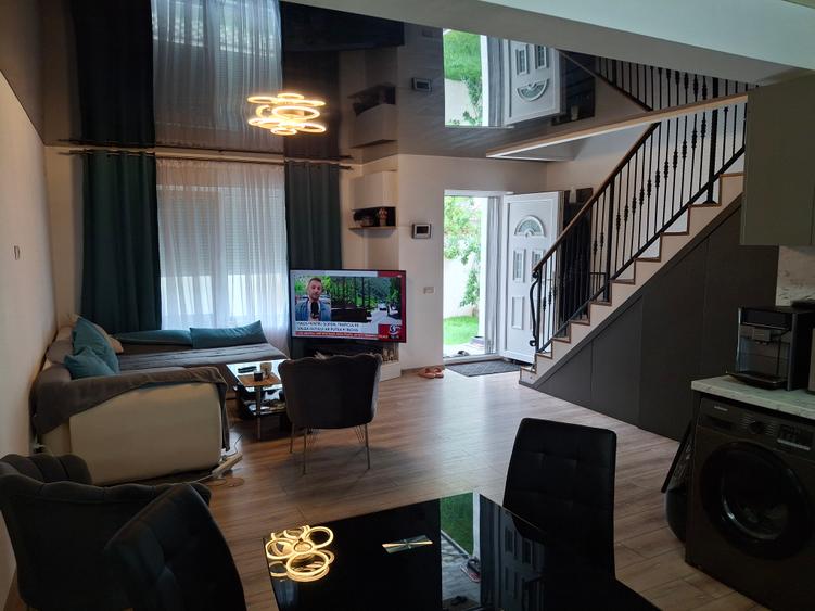 Vindem Vila P+1 duplex in Navodari