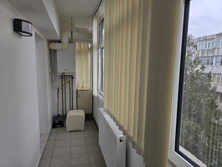 Faleza Nord- Azilul de Batrani , str.Unirii,  3 camere mobilat si utilat