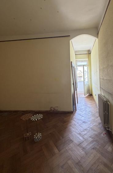 SPATIU BIROURI | 6 CAMERE | PENINSULA | 137 MPU