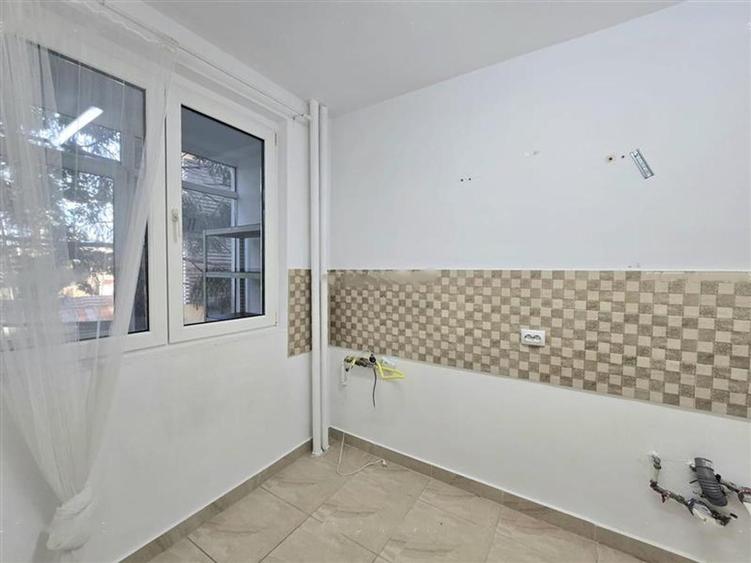 ION MIHALACHE (1 MAI ) / RENOVAT / METROU 5 MINUTE / IMOBIL FARA RISC