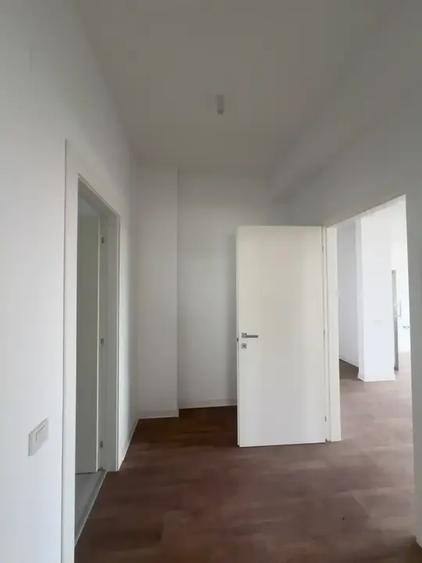 Apartament 4 Camere Spatios 108 mp Fara TVA Mutare Imediata